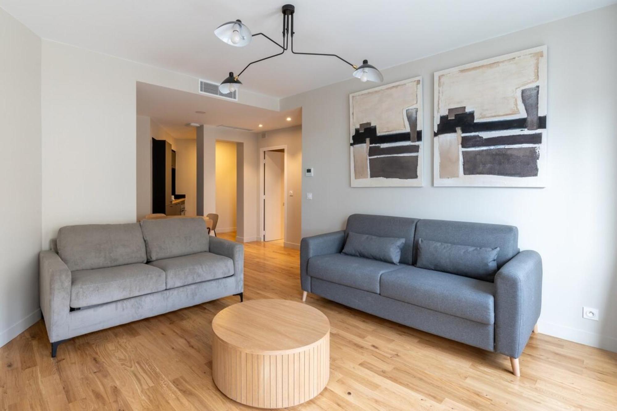 Beautiful & Modern 1bd Flat Near Montmartre Appartement Parijs