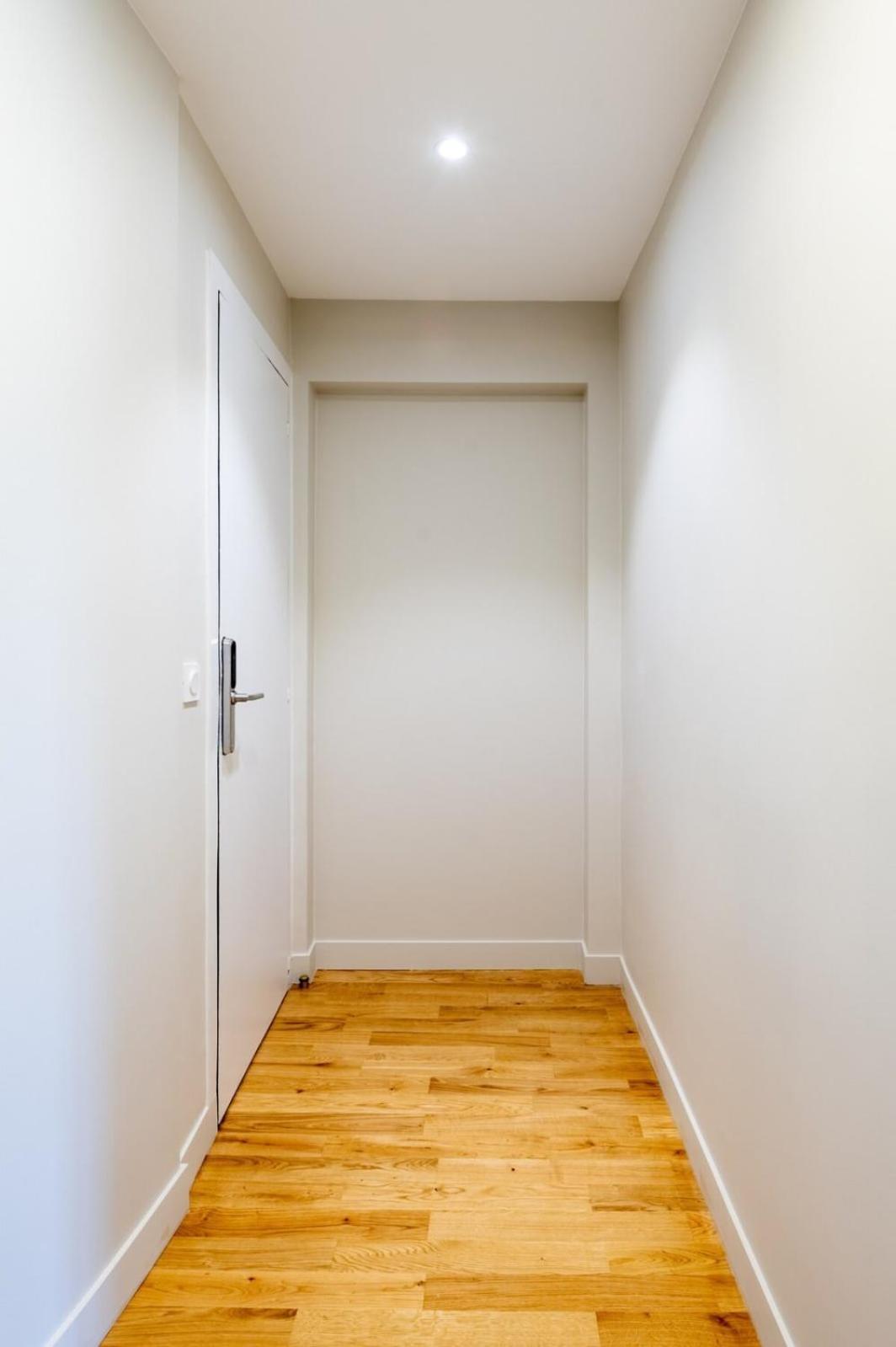 Beautiful & Modern 1bd Flat Near Montmartre Parijs